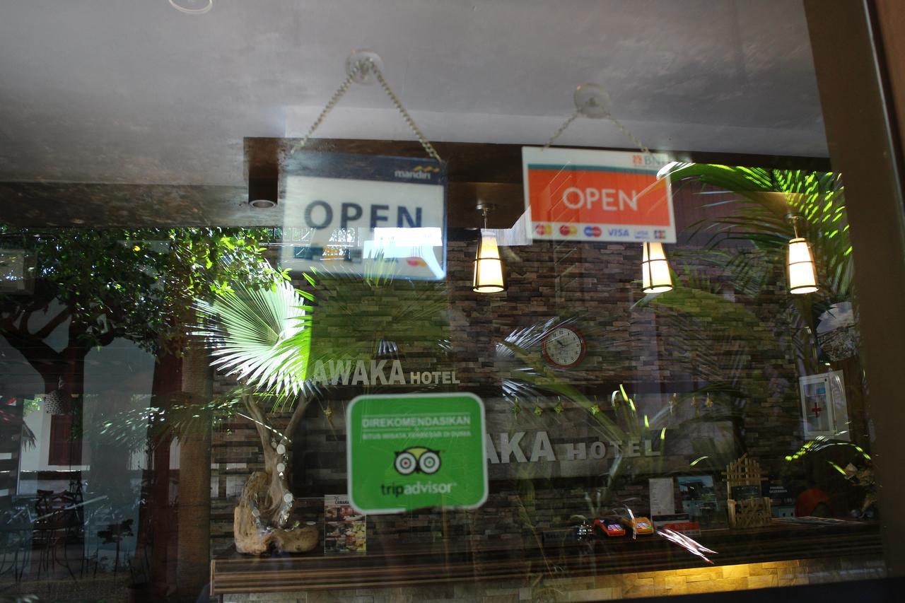 Lawaka Hotel Ampana Exterior foto